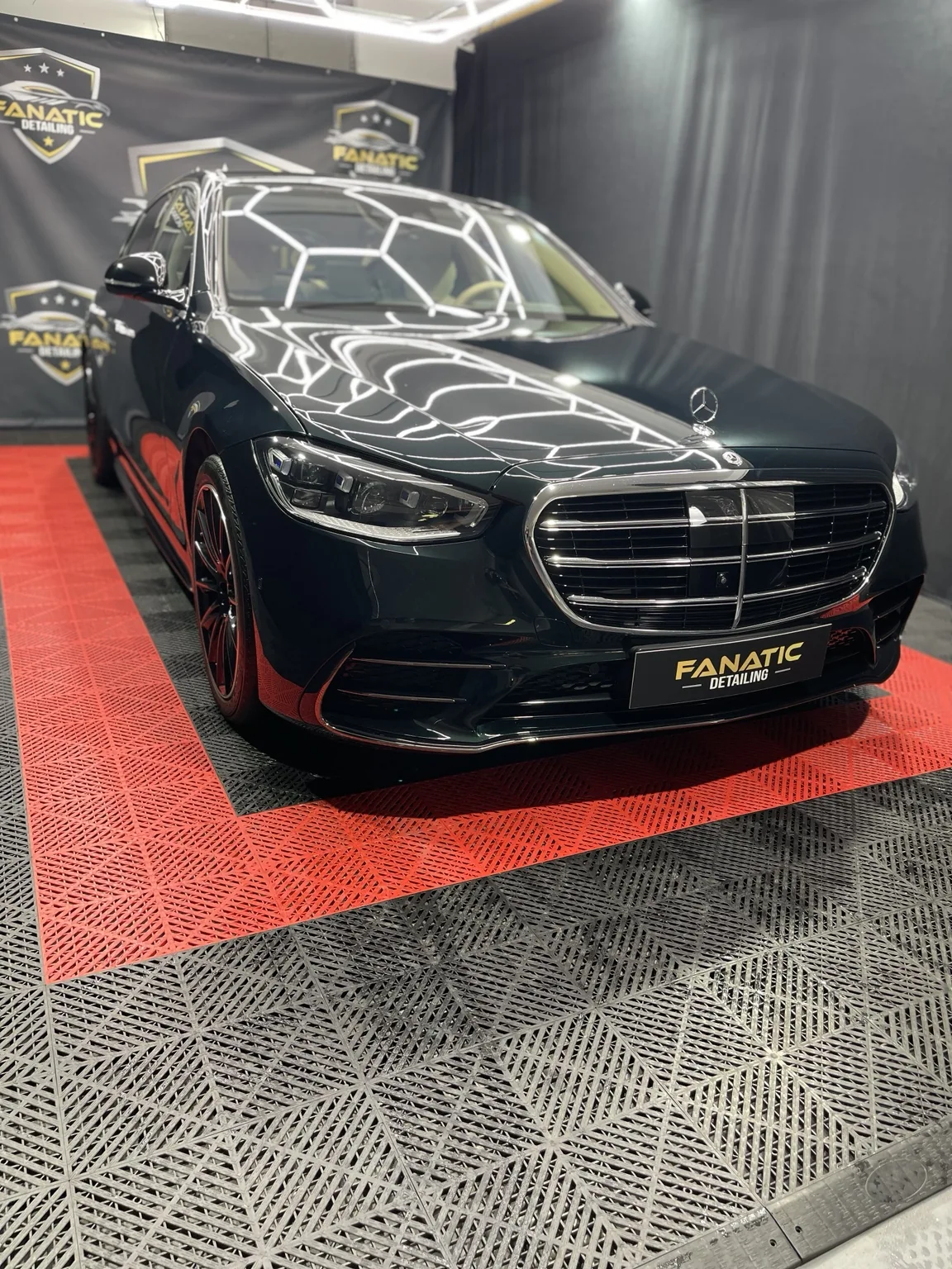 Mercedes w studiu FANATIC